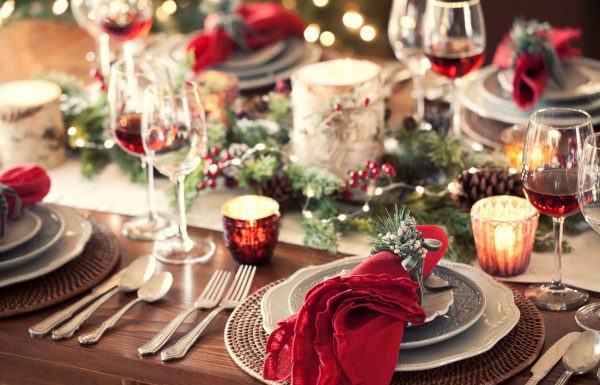 Holiday dinner table 3